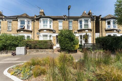 Scotts Road, E10
