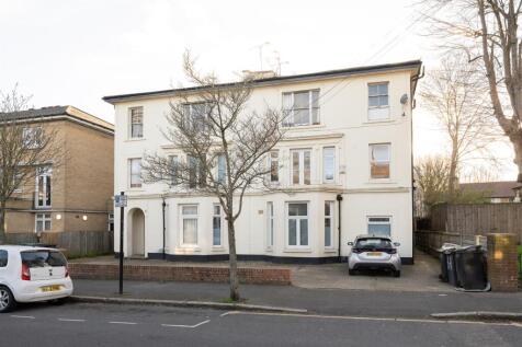 Talbot Road, N15