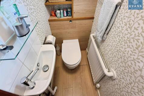 Ground Floor Cloakroom