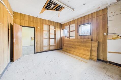 27 Eastover, Bridgwater, Somerset TA6 5AW | Freeho