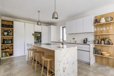 107176_40 Clifton Road (10).jpg