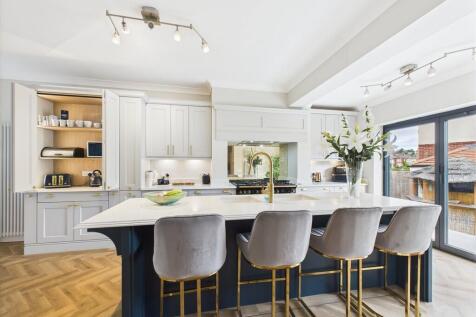 CAM01835G0-PR0250...