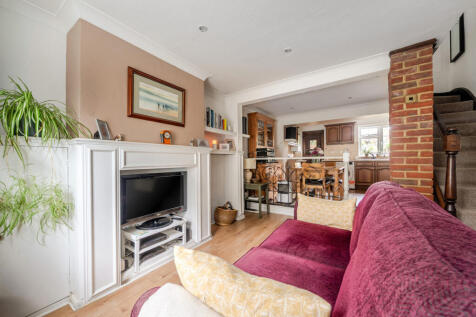 1387447-10-693bee...