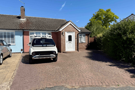 3 Bedroom Semi Detached Bungalow for Sale