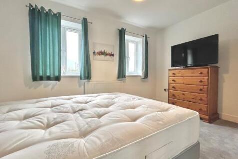 Bedroom 1.2