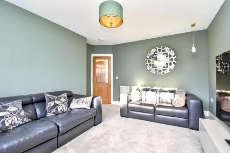 Lounge Angle 2