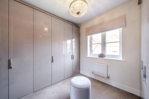 1328016-7-6895e10...