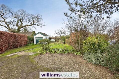 Front Garden & Parking