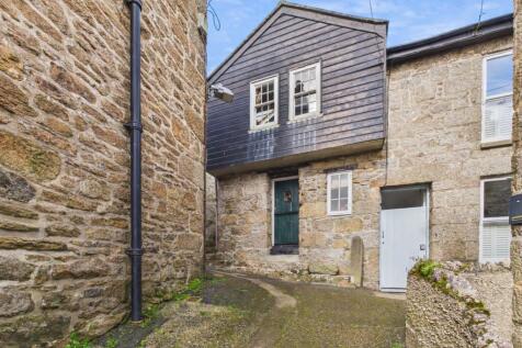 1 Bedroom Mid Terrace House for Sale