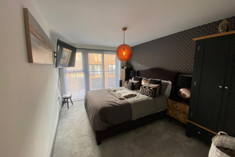 bedroom 2 taw wharf .png