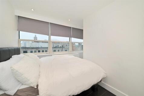 82-Marathon-House (6).JPG