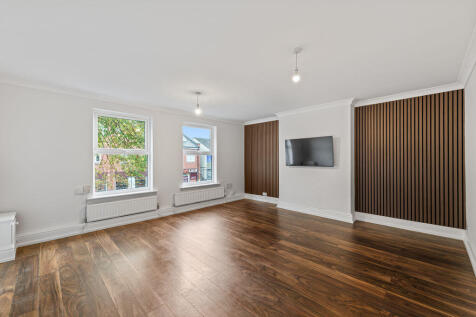 1 Bedroom Flat in WA4 6LG