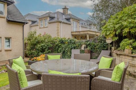 7 bed, 6 bath Detached Villa in Glasgow - Photo 78