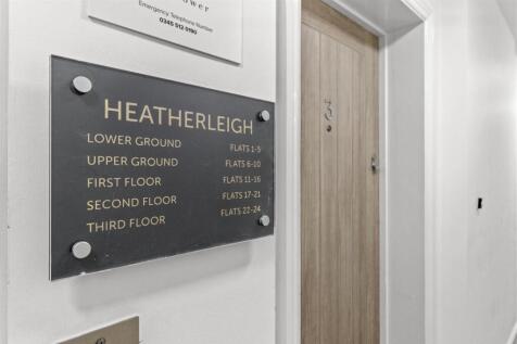 communal entrance #3.jpg