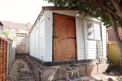 Rear Garage