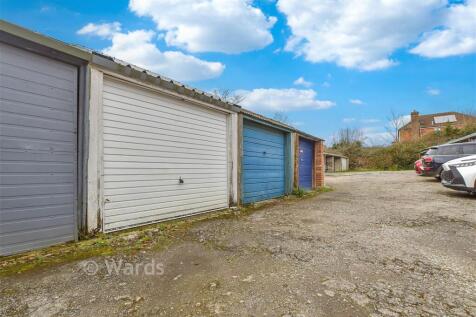 Garge And Parking