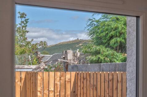 37 Church Street Newtyle-12.JPG