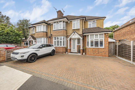 Photo Oct 08 2025...