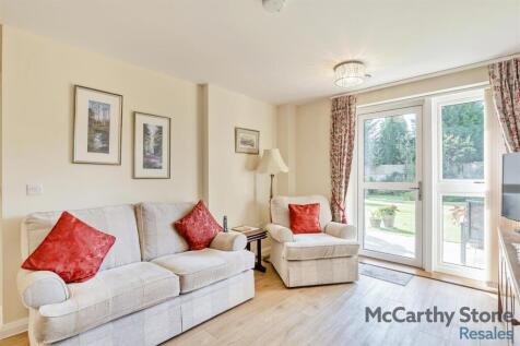 8667828-interior04.jpg