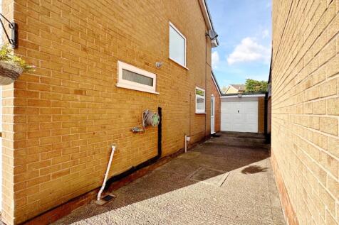 Driveway / Garage