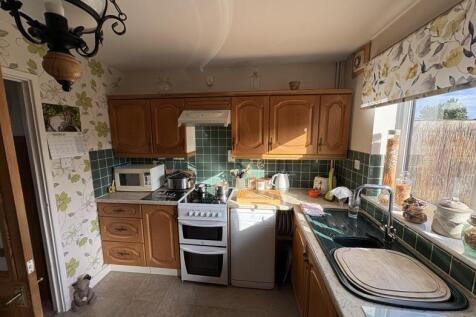 Kitchen / Dinner