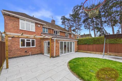 Oaklands Drive