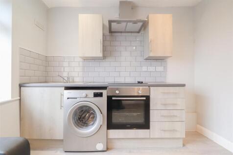 The Martyrs Close-6.jpg