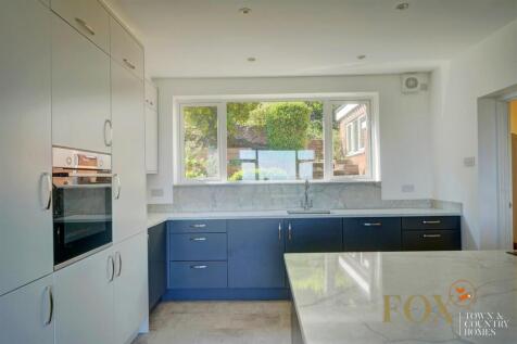 23 Queens Drive (11)