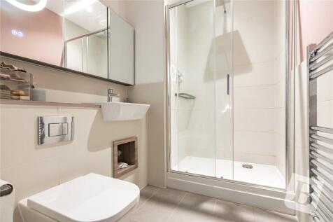 En-Suite 2