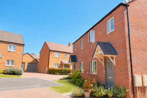 21 Park Road, Lutterworth (2).png