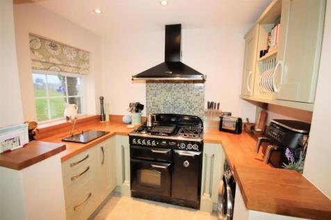 View of Kitchen/Breakfast Room