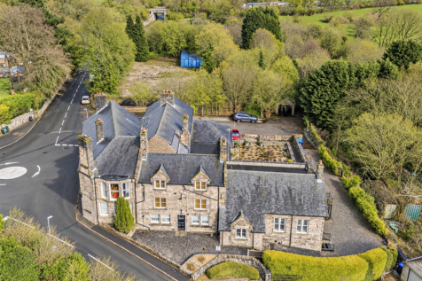 Lakeland Lodge