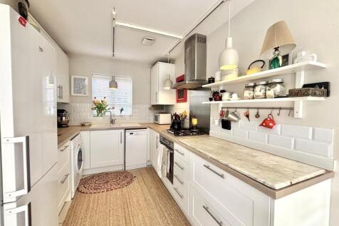 Kitchen.jpg