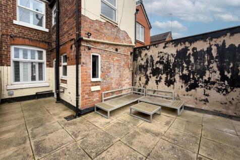 3 West Street, Ho...