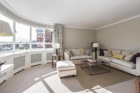 **SHORT LET** ALL BILLS INCLUDED. A beautifully presented two bedroom two bathroom apartment located on the fourth floor of this well maintained building close to Sloane Square.