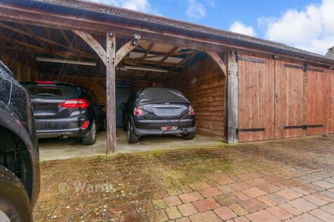 Driveway/Parking