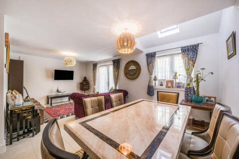 1343298-10-68adb2...