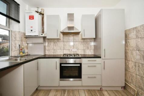 6128_33675821_IMG...