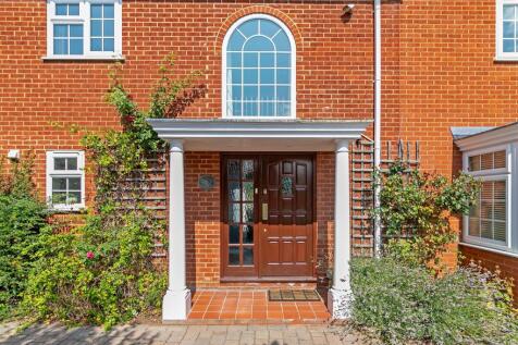 18BurghleyClose-16.jpg