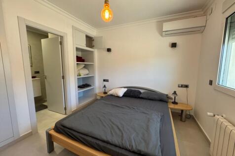 Property Image 100