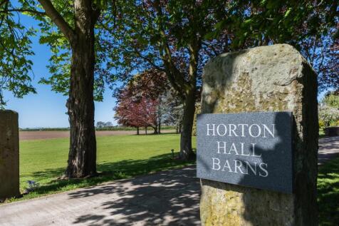 5 Horton Hall Barns-2-005.JPG