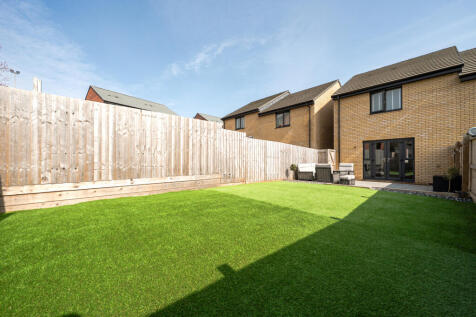 Enclosed Rear Garden