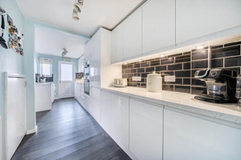 1402810-13-697b52...