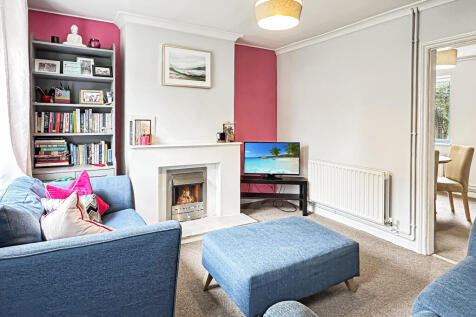 5726d98fdf72551a949602d1b0166d9ed5b3016c