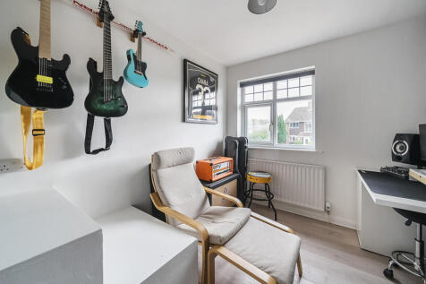 1343927-21-68a5f5...