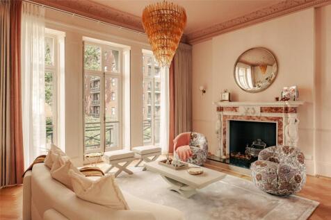 Receptiom Room