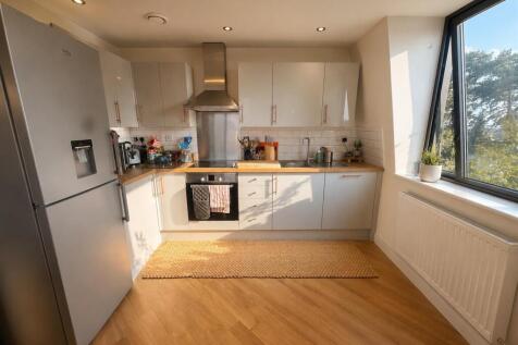 kitchen new.jpg