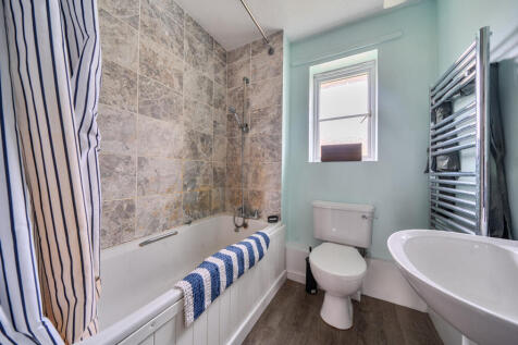 1375914-9-690cbdd...