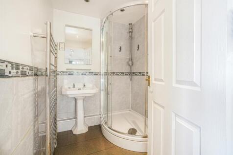 6 Bugbrooke Road, Gayton