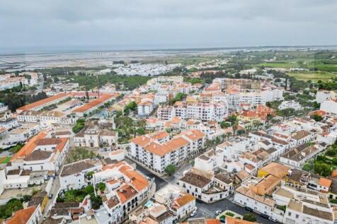 For sale - 3-bedroom flat - Tavira - Algarve - Hometown Properties